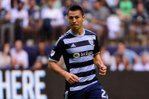 Roger Espinoza compartió con campeonas mundiales